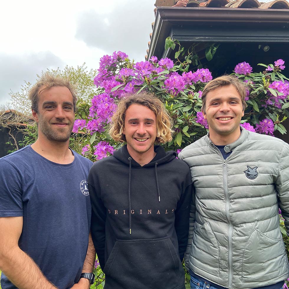 Hugo, Gaëtan et Indhy de Natural Surf School