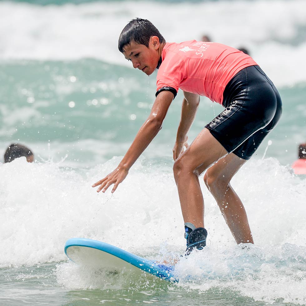 Stage de surf ados à Seignosse près d'Hossegor